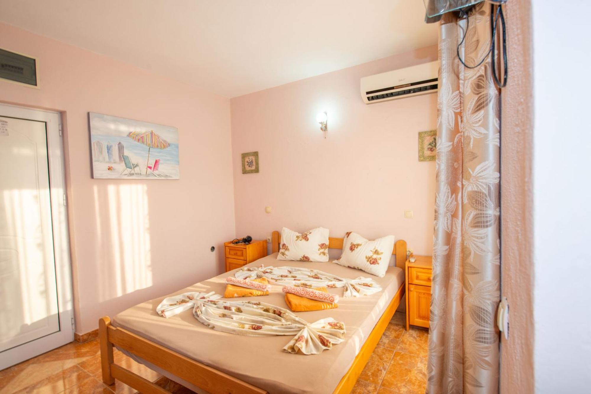 Apartments And Bungalow Casa Palma Ulcinj Room photo