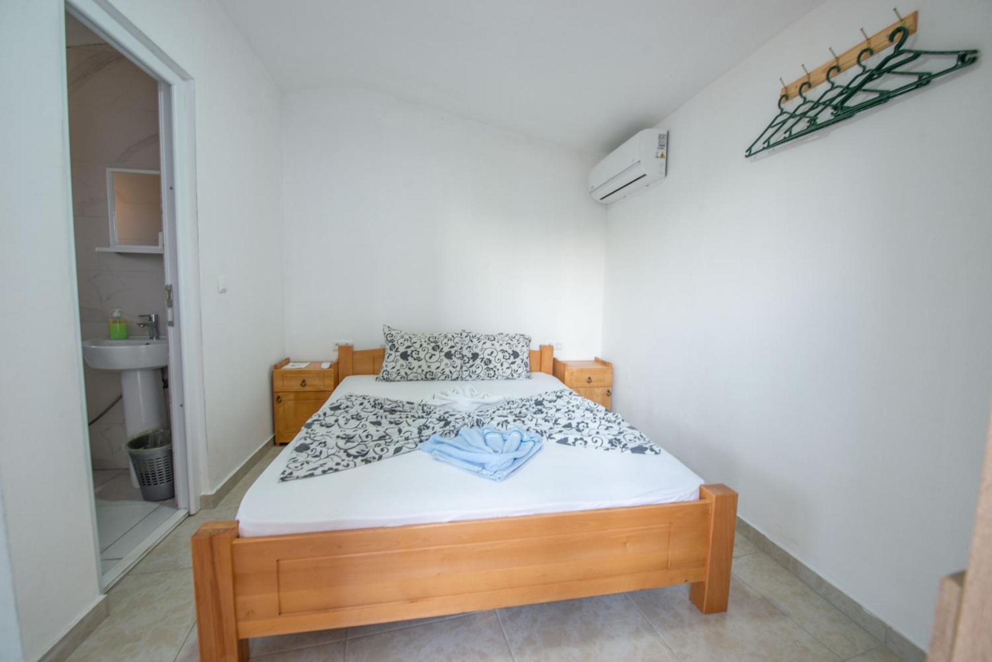 Apartments And Bungalow Casa Palma Ulcinj Exterior photo