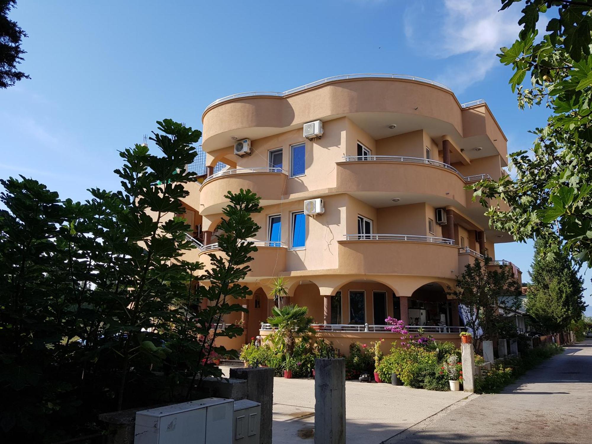 Apartments And Bungalow Casa Palma Ulcinj Exterior photo